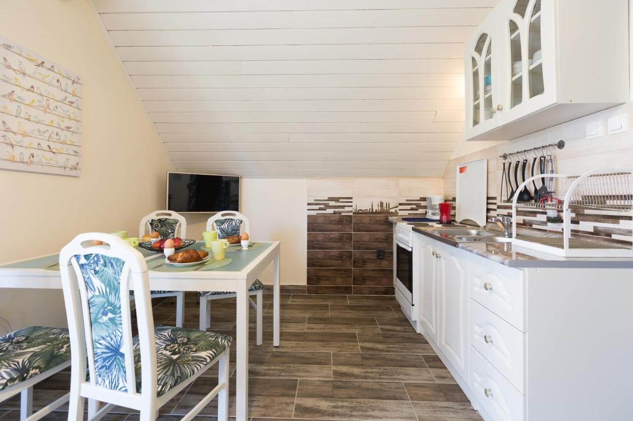 Holiday House Сиофок Екстериор снимка
