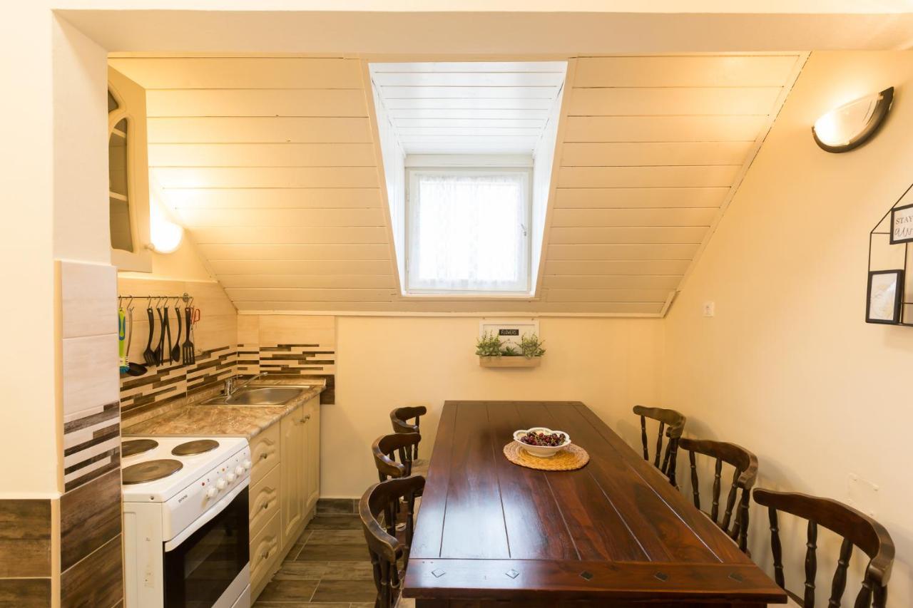Holiday House Сиофок Екстериор снимка