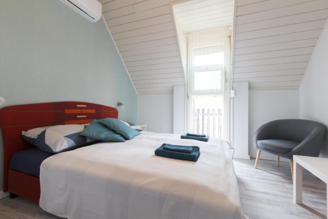 Holiday House Сиофок Екстериор снимка