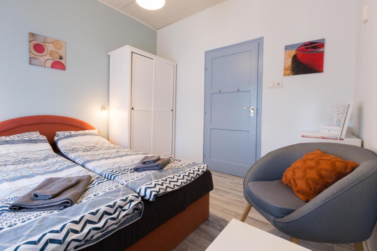Holiday House Сиофок Екстериор снимка
