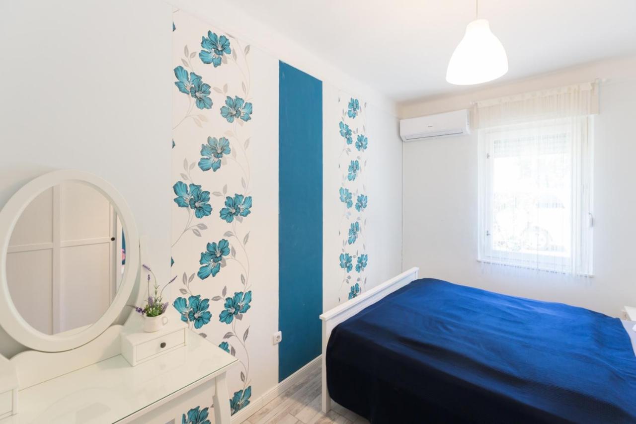 Holiday House Сиофок Екстериор снимка