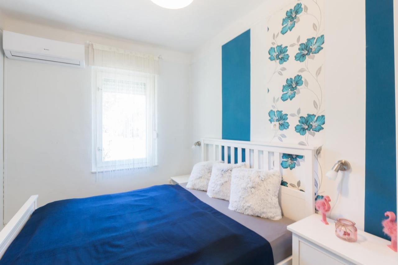 Holiday House Сиофок Екстериор снимка