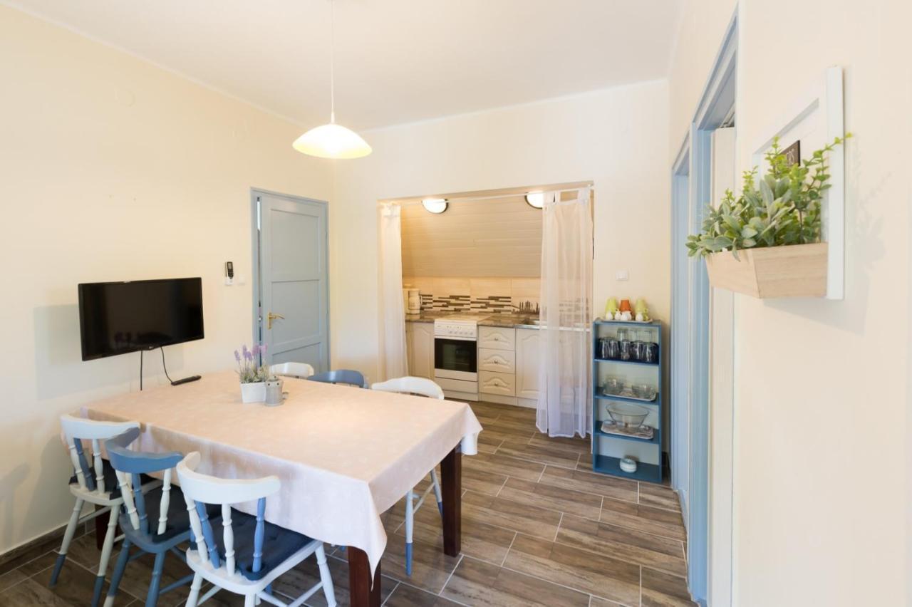 Holiday House Сиофок Екстериор снимка