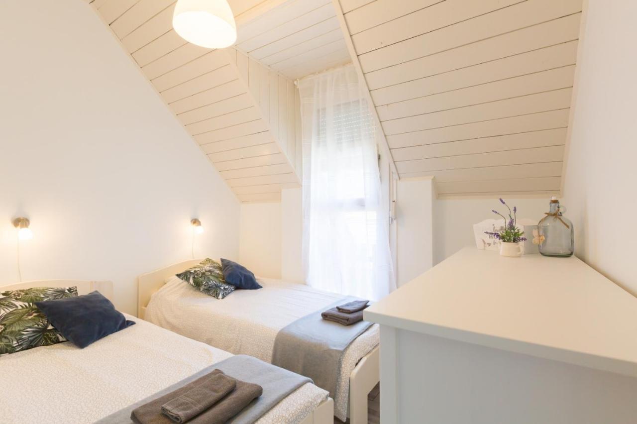 Holiday House Сиофок Екстериор снимка